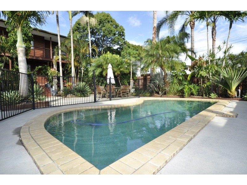 7 Chindrina Street, Hope Island QLD 4212