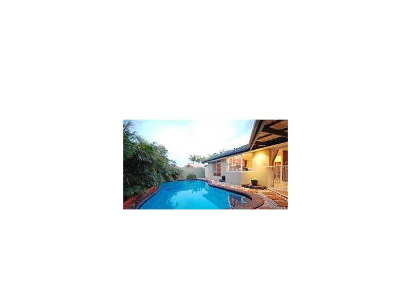 3 Collingwood Court, Arundel QLD 4214