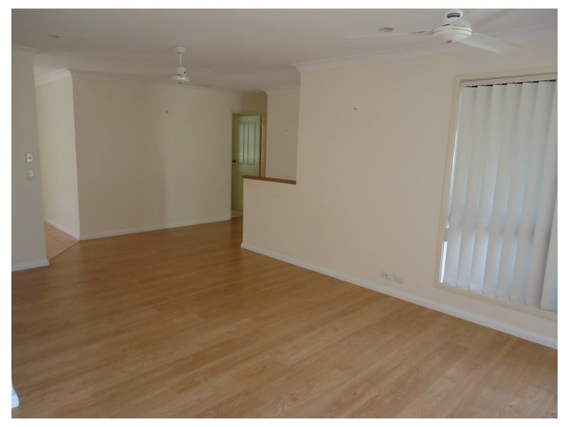 6 Lachlan Drive, Coomera QLD 4209