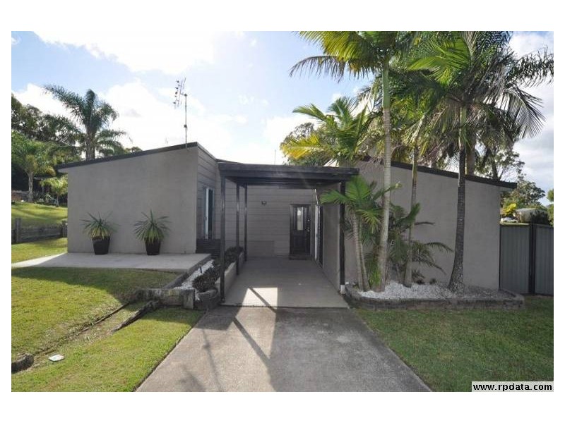 1 Finley Court, Helensvale QLD 4212