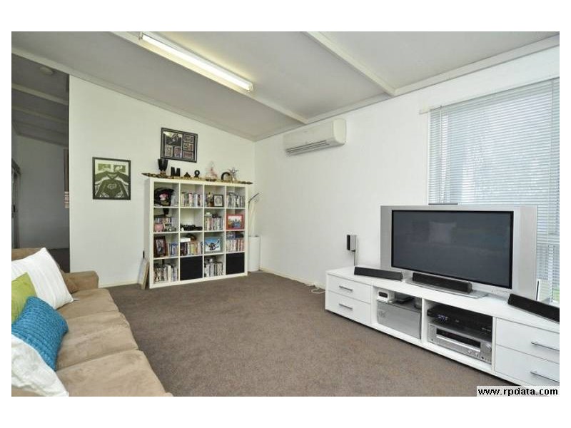 1 Finley Court, Helensvale QLD 4212