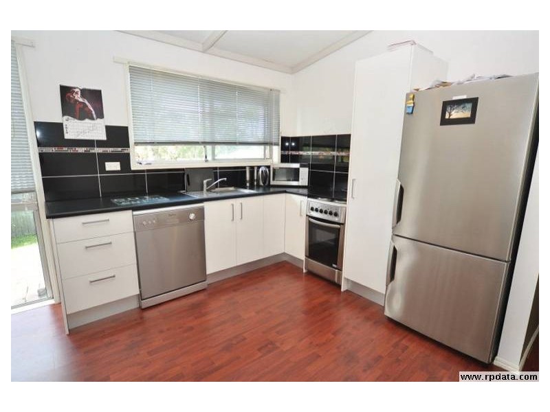 1 Finley Court, Helensvale QLD 4212