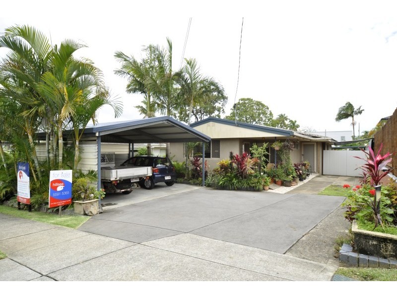 49 Gordon Street, Labrador QLD 4215