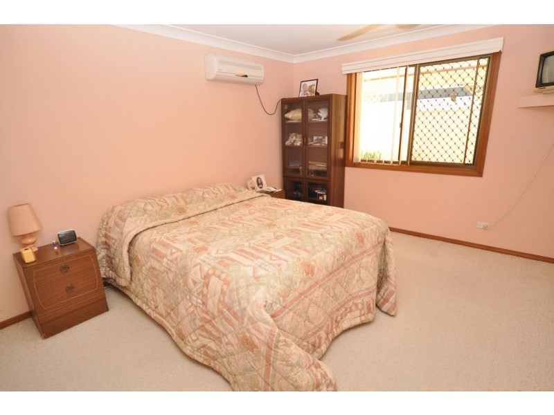 2/8 Maiala Close, Paradise Point QLD 4216