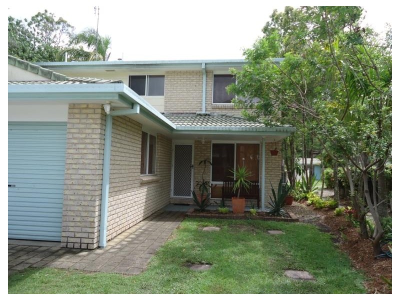 6/14 Liam Court, Labrador QLD 4215