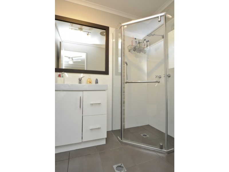 10 Grovedale Court, Parkwood QLD 4214