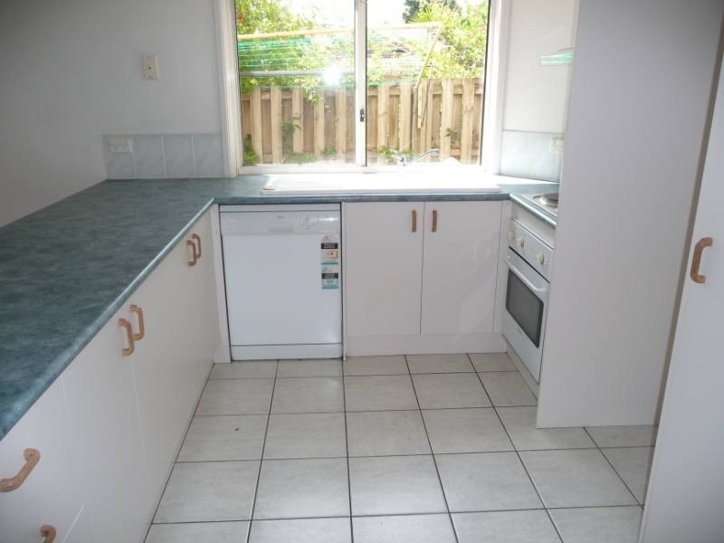 18/127 Greenacre Drive, Parkwood QLD 4214