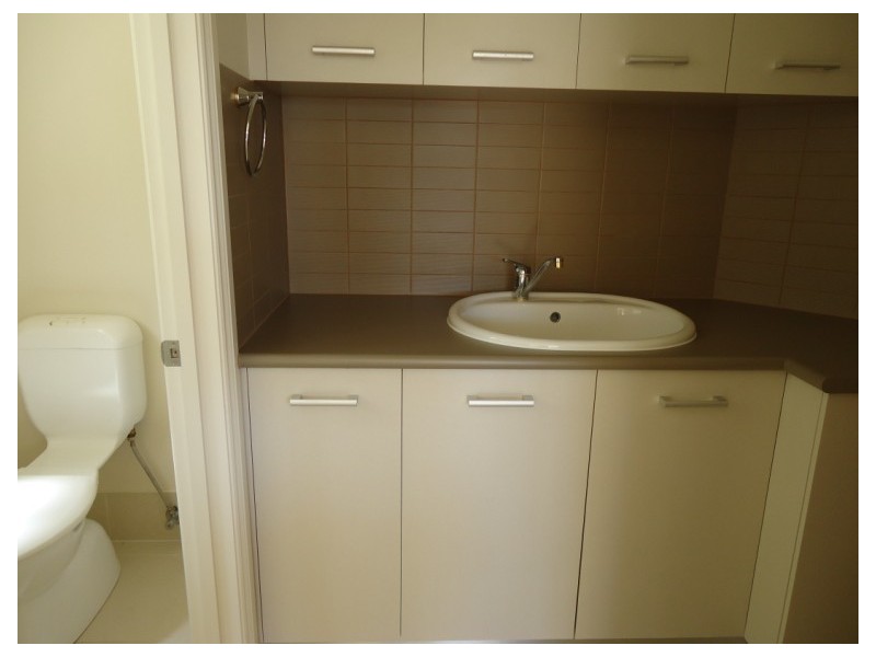 6/27 Gordon Street, Labrador QLD 4215