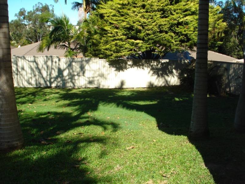354 Government Road, Labrador QLD 4215
