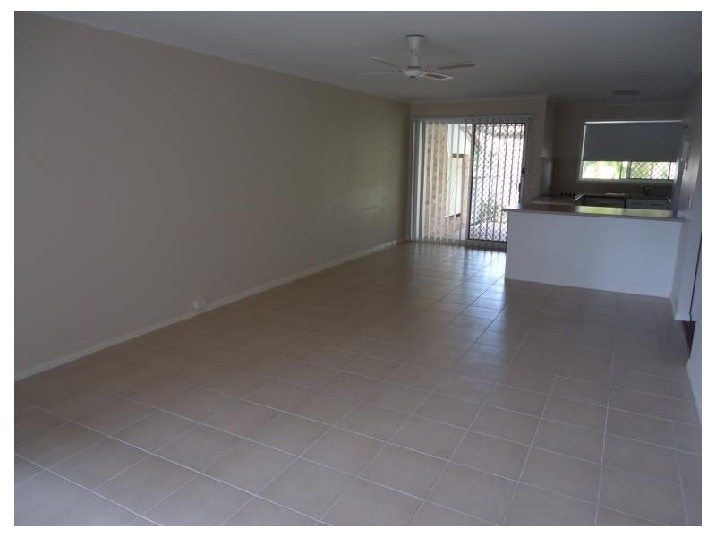 3/17 McMillan Street, Labrador QLD 4215