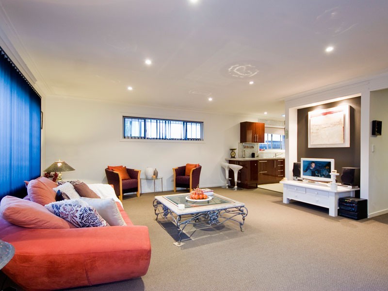 23 Killowill Avenue, Paradise Point QLD 4216