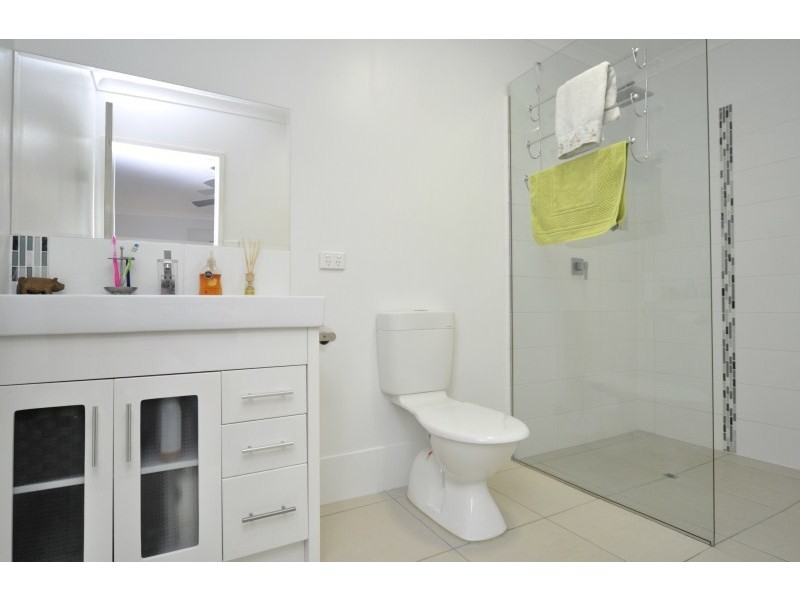 125 Sidney Nolan Drive, Coombabah QLD 4216