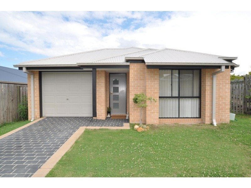 7 Silver Gull Street, Coomera QLD 4209