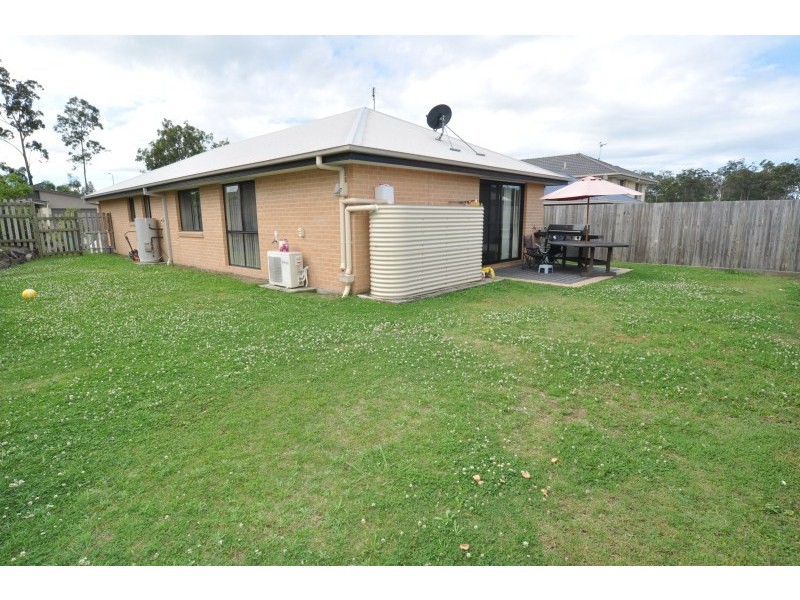 7 Silver Gull Street, Coomera QLD 4209
