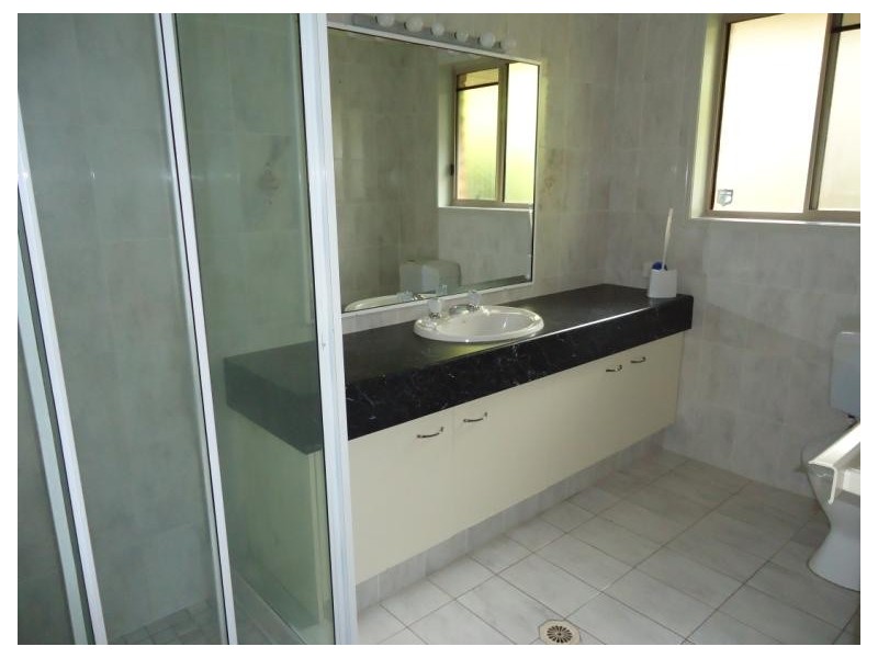 3 Putter Place, Arundel QLD 4214