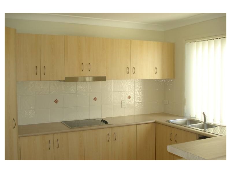 71 Ingles Circuit, Arundel QLD 4214