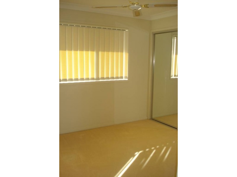 71 Ingles Circuit, Arundel QLD 4214