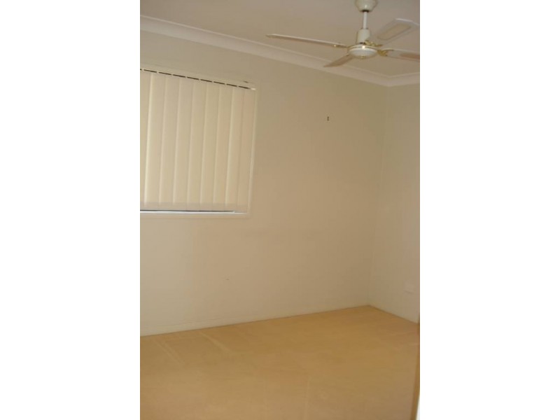 71 Ingles Circuit, Arundel QLD 4214