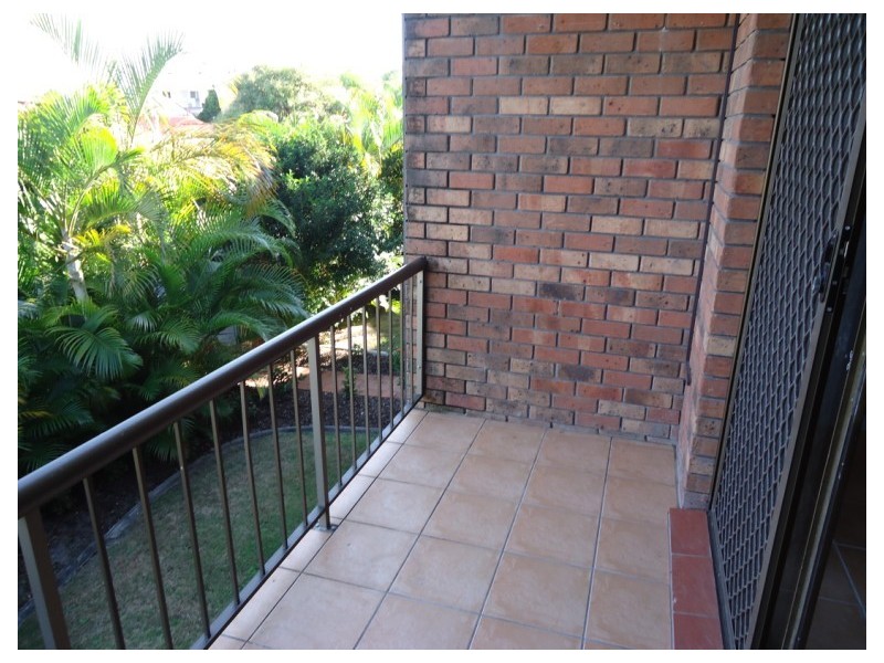 6/27 Whiting Street, Labrador QLD 4215