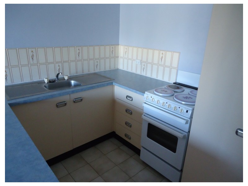 6/27 Whiting Street, Labrador QLD 4215