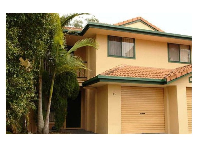 13/156 Greenacre Drive, Arundel QLD 4214