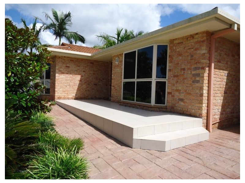 47 Greg Norman Crescent, Parkwood QLD 4214