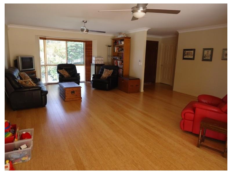 47 Greg Norman Crescent, Parkwood QLD 4214