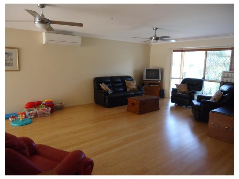 47 Greg Norman Crescent, Parkwood QLD 4214