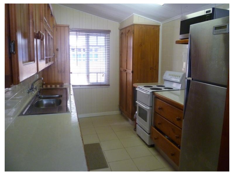 34 Johnston Street, Southport QLD 4215