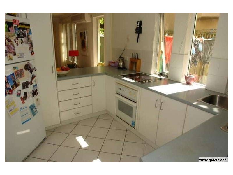 2/16 Hollywell Road, Biggera Waters QLD 4216