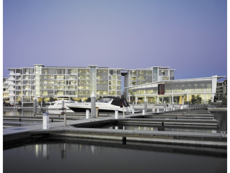 28202/2 Ephraim Island Broadwater Precinct, Paradise Point QLD 4216