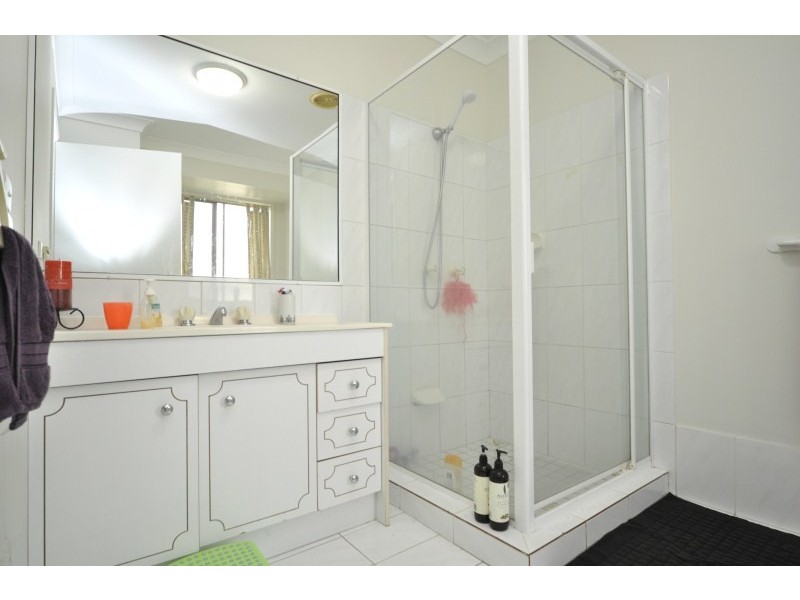 7 Goulburn Close, Arundel QLD 4214