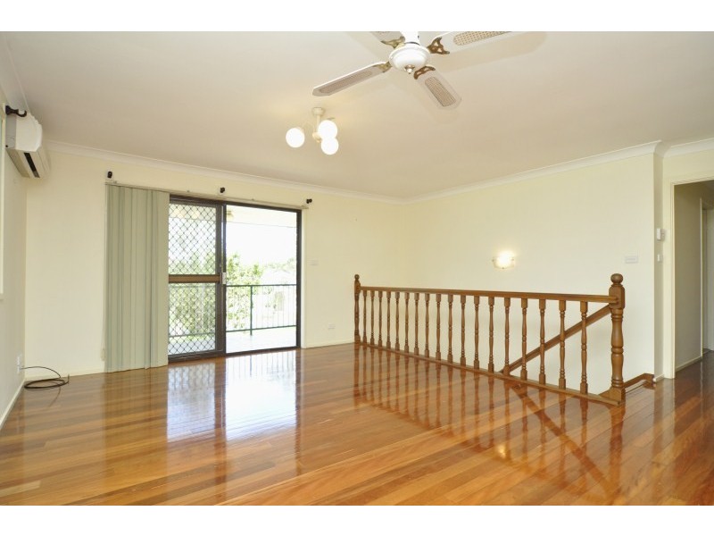 11 Matthew Flinders Drive, Hollywell QLD 4216