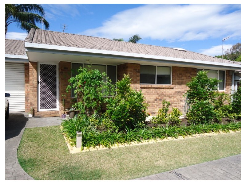 9/97 Edmund Rice Drive, Southport QLD 4215