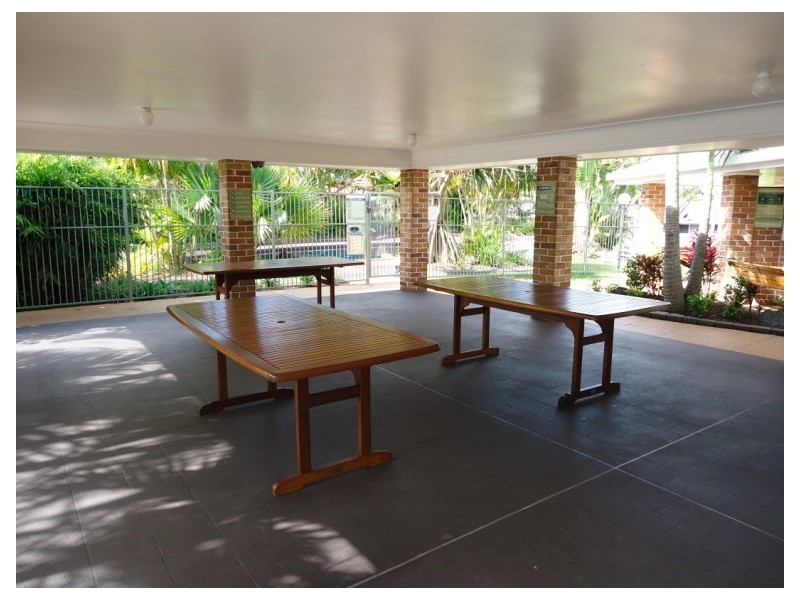 9/97 Edmund Rice Drive, Southport QLD 4215