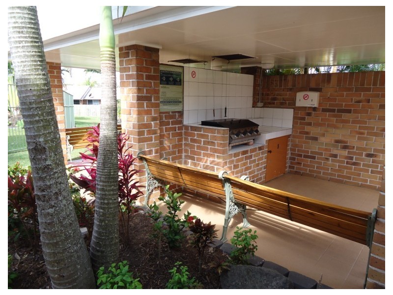 9/97 Edmund Rice Drive, Southport QLD 4215