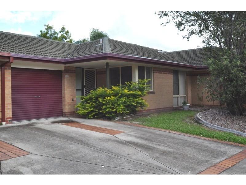 206/125 Hansford Road, Coombabah QLD 4216