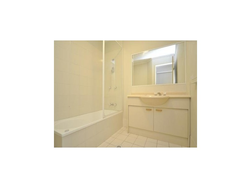 88/643 Pine Ridge Road, Biggera Waters QLD 4216