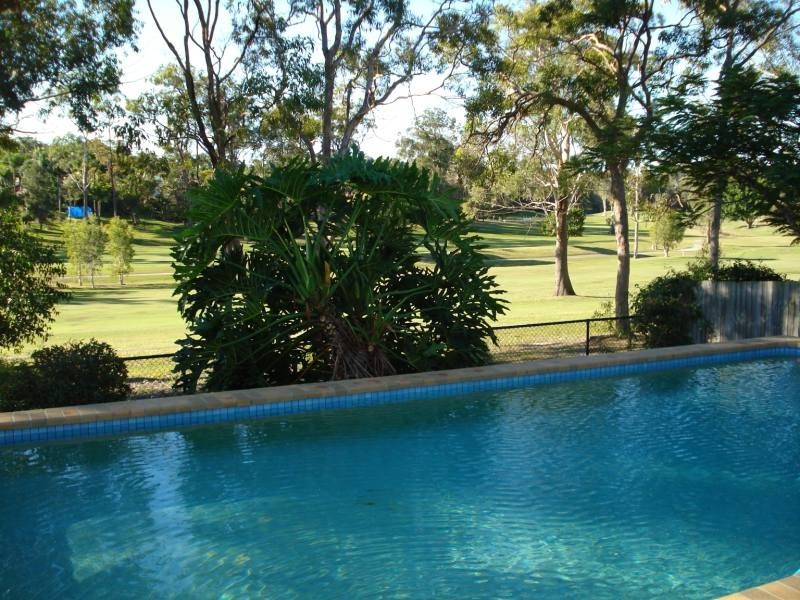 14 Ben Hogan Crescent, Parkwood QLD 4214