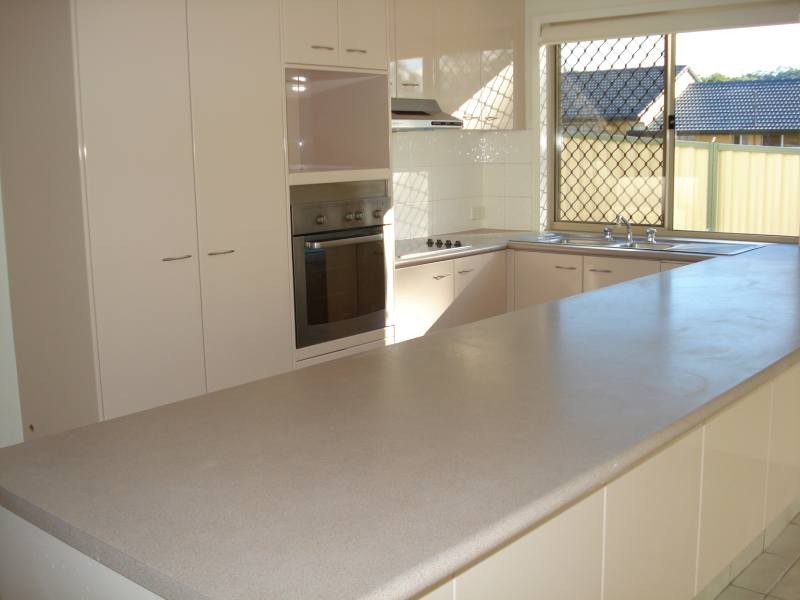 14 Ben Hogan Crescent, Parkwood QLD 4214