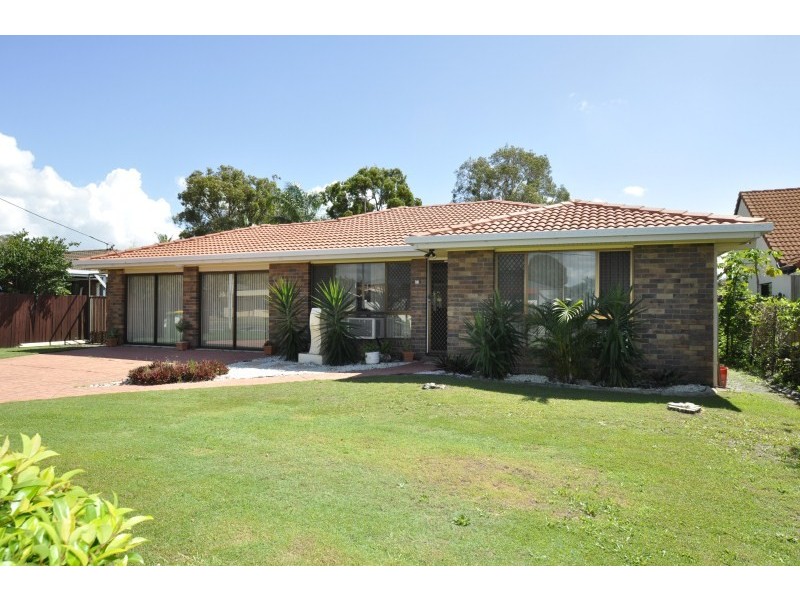 41 Poinsettia Avenue, Hollywell QLD 4216