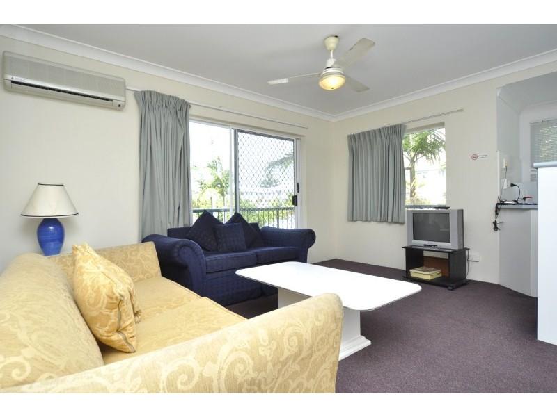 21/125 Frank Street, Labrador QLD 4215