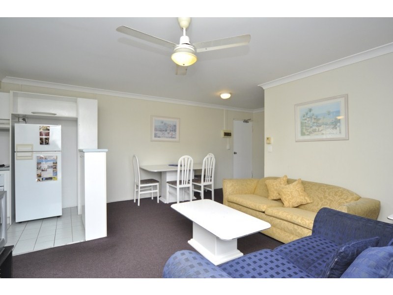 21/125 Frank Street, Labrador QLD 4215