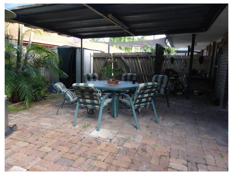 2/9 Jessica Court, Arundel QLD 4214