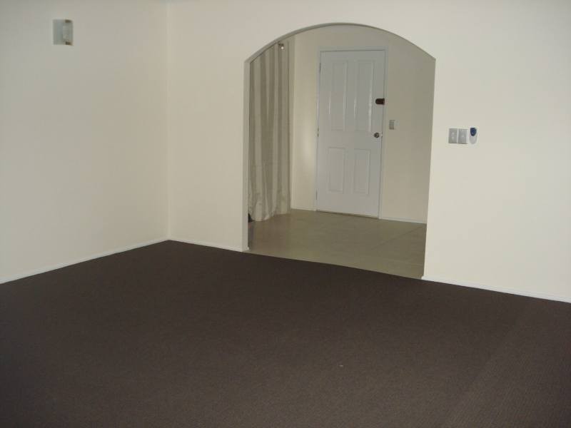 29 Hocking Street, Arundel QLD 4214