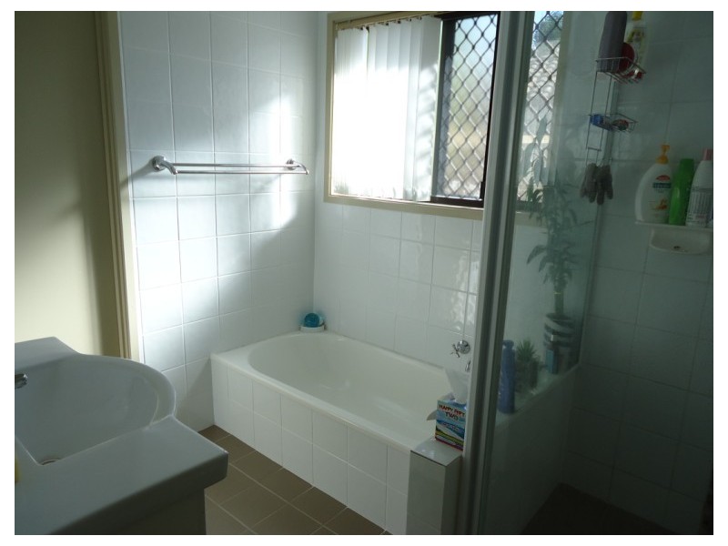 1/11 Jessica Court, Arundel QLD 4214