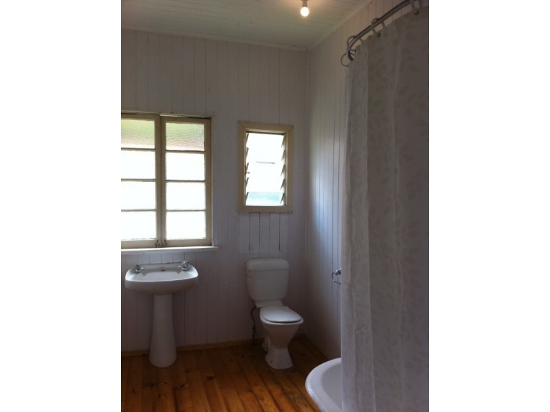 12 Norman Street, Southport QLD 4215
