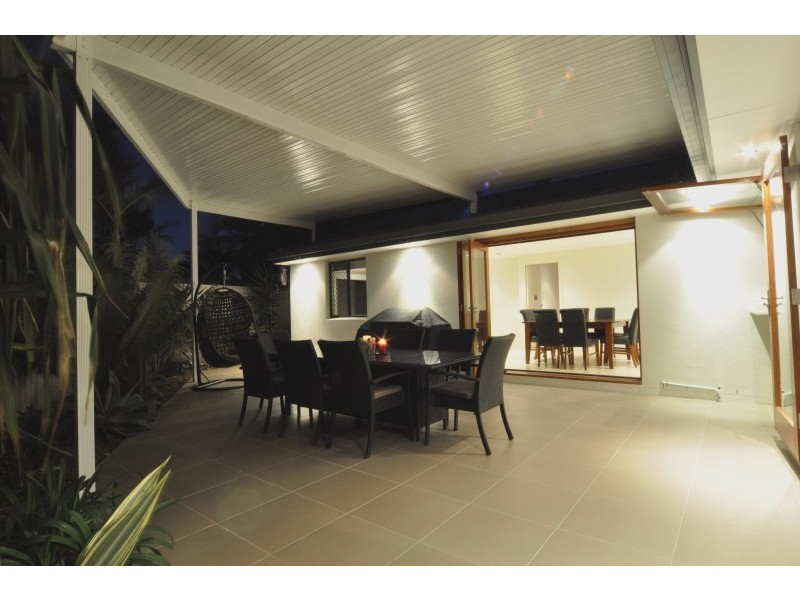 16 Cattleya Court, Hollywell QLD 4216