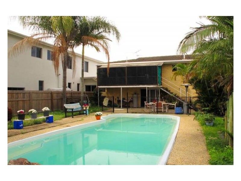 21 Nankeen Avenue, Paradise Point QLD 4216