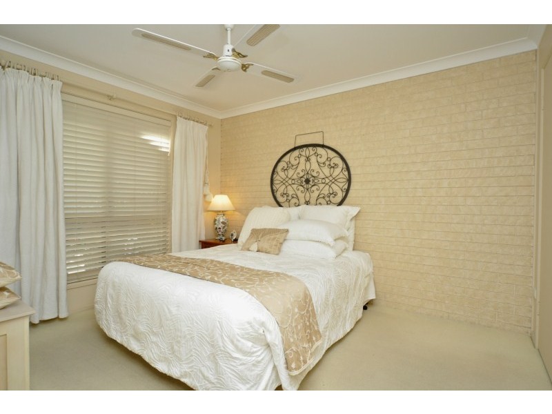 1/19 Mallard Avenue, Paradise Point QLD 4216